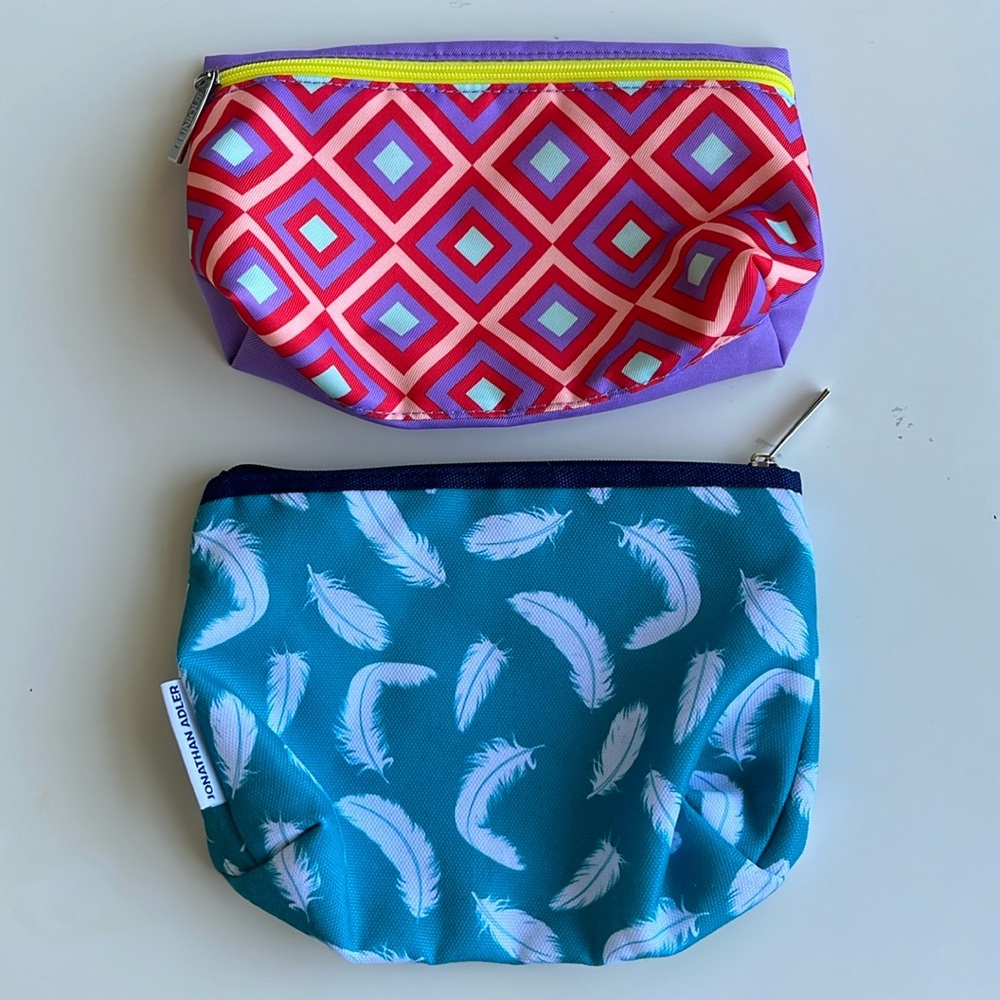 Clinique Cosmetic Toiletry Travel Pouch Bag Bundle